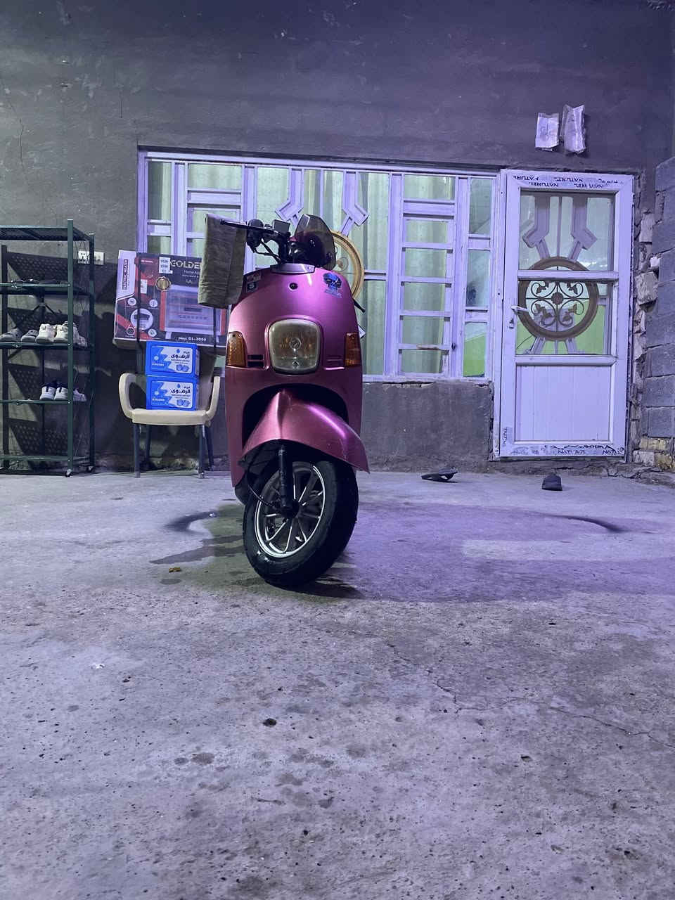 دراجه بوليس ٢٠٠٨ نضيفه محرك مفتوح الدراجه خير من الله بيه تزويد ويل  الدراجه قفل ٤٢٥ ممتواجد على الماسنجر الاتصال ***********
