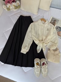 ملابس • مجموعة • للبيع