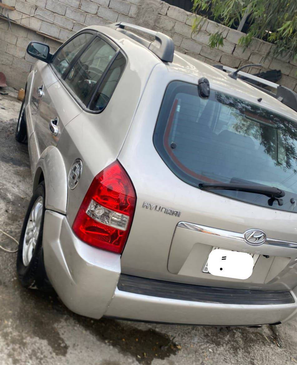 هونداي توسان 2008
رقم بغداد
بيه حادث جاملغ خلفي
وبيه قطع صبغ  ابيعك حزام وهيه مو حزام  حتى مااتعبك شرط بدون حادث عدا الحادث المذكور
سياره جاهزه كير مكينه تبريد
مكاني كربلاء
***********
