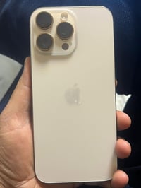 16 برو ماكس بطارية 100 ذاكرة 256 مشحون 250 استعمال قليل كلششش سعره ملي...