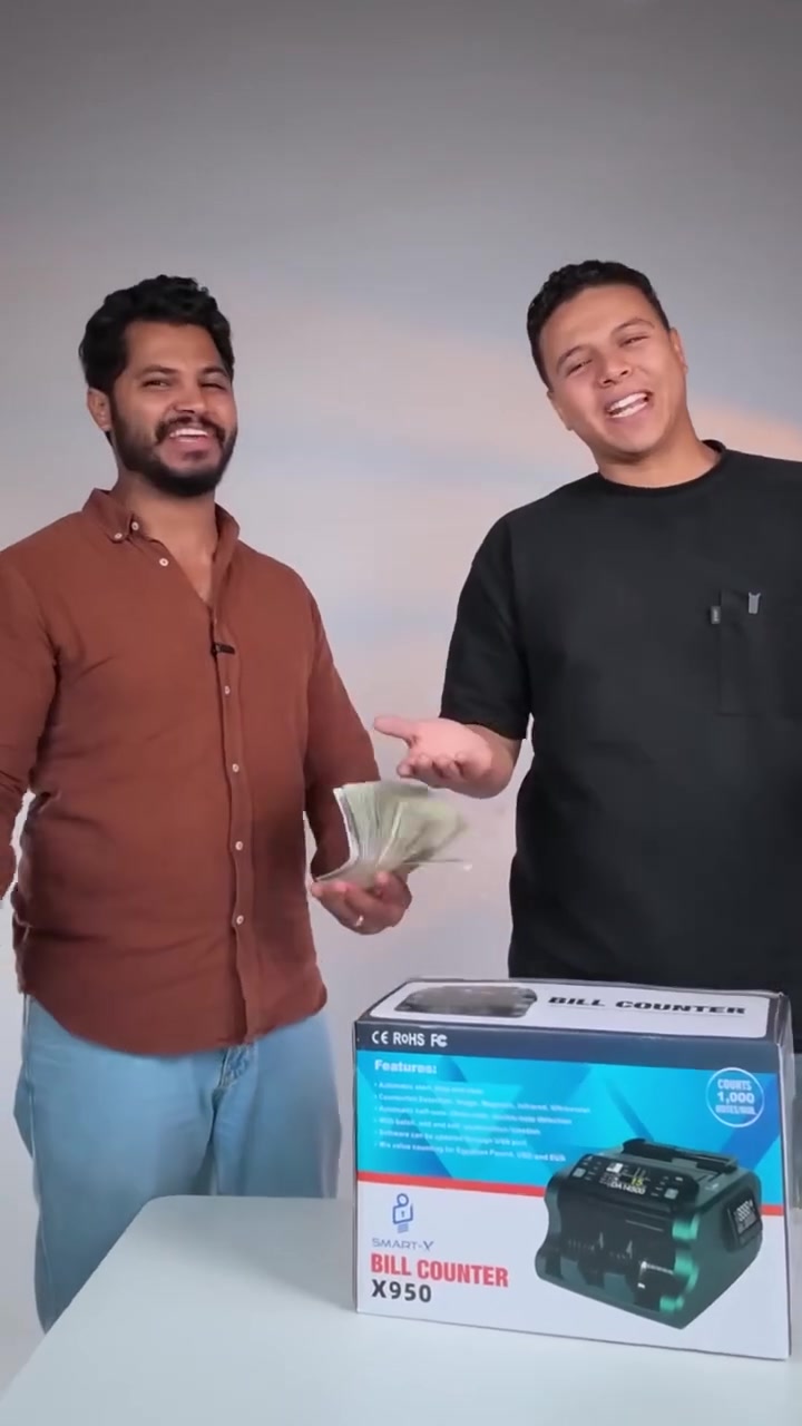 🔥 ماكينة العد اللي هتفرق فعلًا في شغلك… Smart X 950 🔥
لو بتدور على ماكينة عد قوية وسريعة وتستحمل ضغط الشغل اليومي، يبقى Smart X 950 هي الاختيار الصح 💸
مع أداء قوي ودقة عالية، هتساعدك تخلص شغلك أسرع وبأقل مجهود 👌
✅ عد ميكس للفئات المختلفة
✅ كشف تزوير بدقة عالية
✅ سرعة ممتازة في العد
✅ شاشة واضحة وسهلة الاستخدام
✅ مناسبة للشركات والمحلات ومكاتب الصرافة
خلي شغلك أسرع وأكثر دقة مع ماكينة عملية واعتمادية من ال موسي 💪
📞 للتواصل والاستفسار:
اتصل أو واتساب على رقم 01031076422
💬 لينك واتساب مباشر:
https://wa.me/201031076422
#SmartX950 #مكن_عد #ماكينات_عد_النقود #ال_موسي


**إذا كنت صاحب هذا الإعلان وتريد حذفه لأي سبب، رجاءا أرسل رسالة إلى الدعم الفني**