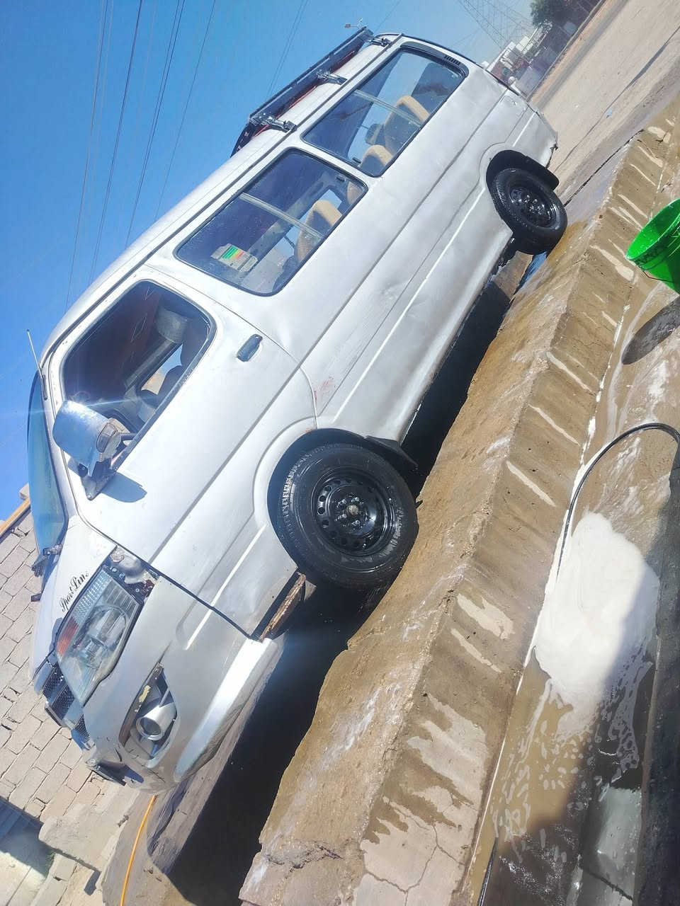 أسلام عليكم كيه فتون موديل 2012 مكينه كير خير من لله رقم  انكليزي مصفره هيئه ومرور كبل تداور دواخل جدد سياره مابيه اي نقص گبل للشارع سعر 65 مكاني بل حيدريه خان النص 
رقم ***********
