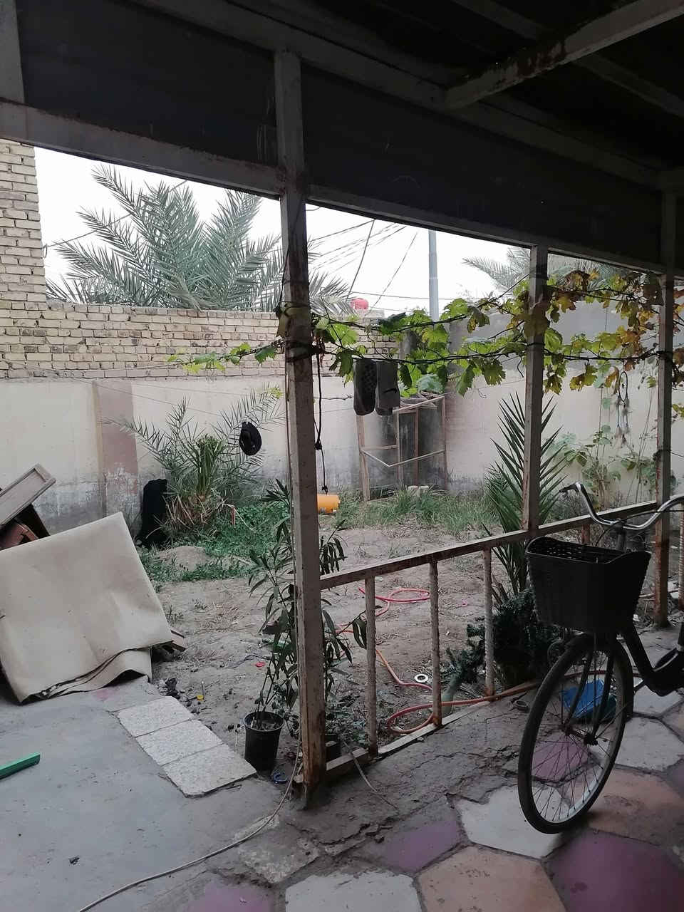 دار ٢٢٥ متر
الواجه ١٠ متر
البناء طابوق عكادة ٢٠١٧
طابقين
الأول
استقبال
غرفة نوم عدد ٢
صالة
مطبخ
صحيات داخلية وخارجية
حديقة
الطابق الثاني
غرفتين نوم
السعر ١٢٠
العنوان الديوانية حي العسكري الثالث خلف مستوصف العسكري الثالث
للاستفسار أكثر مراجعة مكتب التوكل للعقار الكائن في حي العسكري شارع ٣٠ او الاتصال والمراسلة على الواتساب على الرقم ***********
@إشارة
