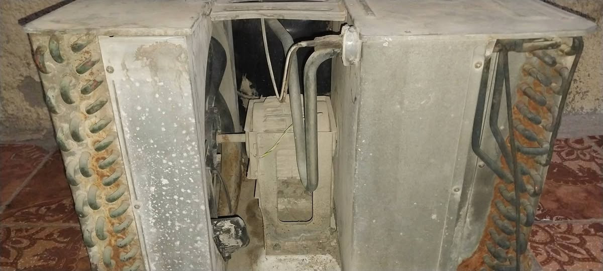 السلام عليكم مكيف جنرال ياباني مشحون بدون وجه شغال السعر ٢٥٠ وبيه مجال حق الجيه
العنوان الشعب شارع الاسواق المركزية


**إذا كنت صاحب هذا الإعلان وتريد حذفه لأي سبب، رجاءا أرسل رسالة إلى الدعم الفني**