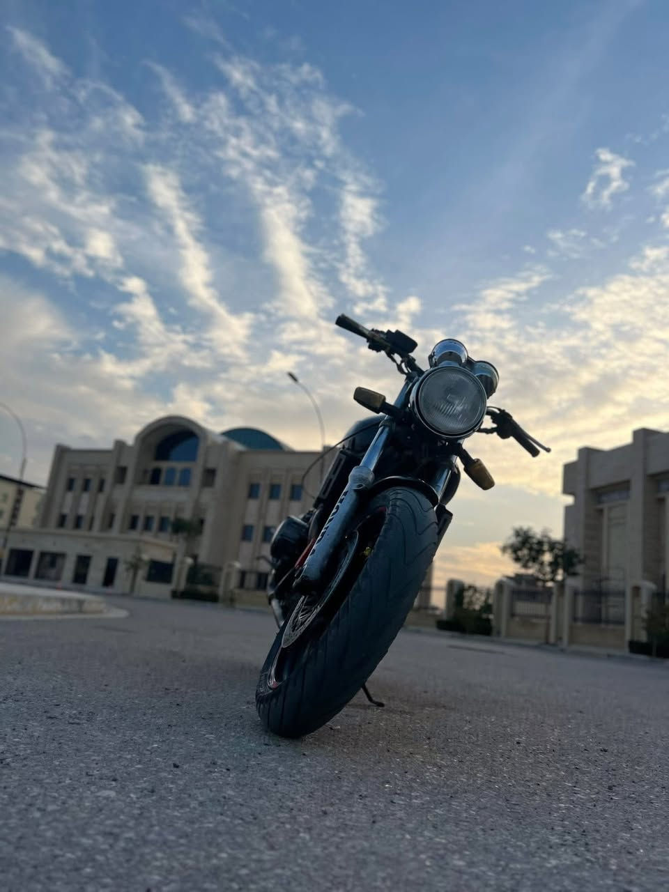 السلام عليكم دراجة سي بي فور للبيع جيل اول 16 ولف بيهة شلعة ومعدل يخبل تايرات جدد تانكي زلال صوت رياضي يشك الكاع دارجة نظيفة اوراق كاملة ومدفوعة كمرك مكانهة بغداد البياع السعر 11 ورقة وبيهة مجال ***********
