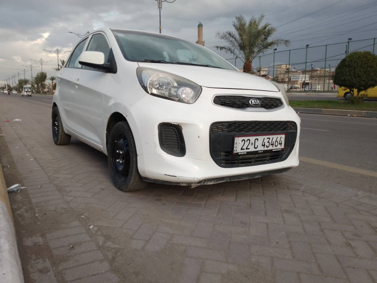 السلام عليكم كيه بيكانتو موديل 2017 بسمي هزه جديده رقم جديد دوالي رقم اربيل تحويل  ثاني يوم سياره مكفوله من لضربه ولكص ولصبغ من عدا لبلاستك لحديد مكفول ترايك وين ميعجبك سياره مال جناي اي نقص مابيهة تبريد تدفئه حداده تخم تأير سياره اي نقص مابيهة مكينه وكير   مكفولات خير من الله أو تماتيك عنواني بغداد السعر 92 وبيهة مجال الطيبين التصال ***********
