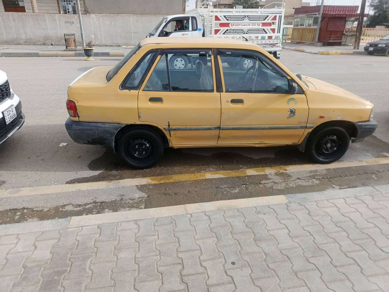 سلام عليكم سايبه البيع موديل 2011رقم بغداد دولي بسمي .. سدر جديد تخم تاير مكينه كير جديد مكان سياره واسط رقم *********** أخي العزيز تصل لا تراسل فدوه الكلبك
