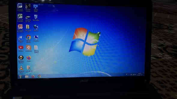 السلام عليكم
لابتوب نوع ايسر للبيع
السعر 150وبي مجال 

يتوفر واتساب  ***********
