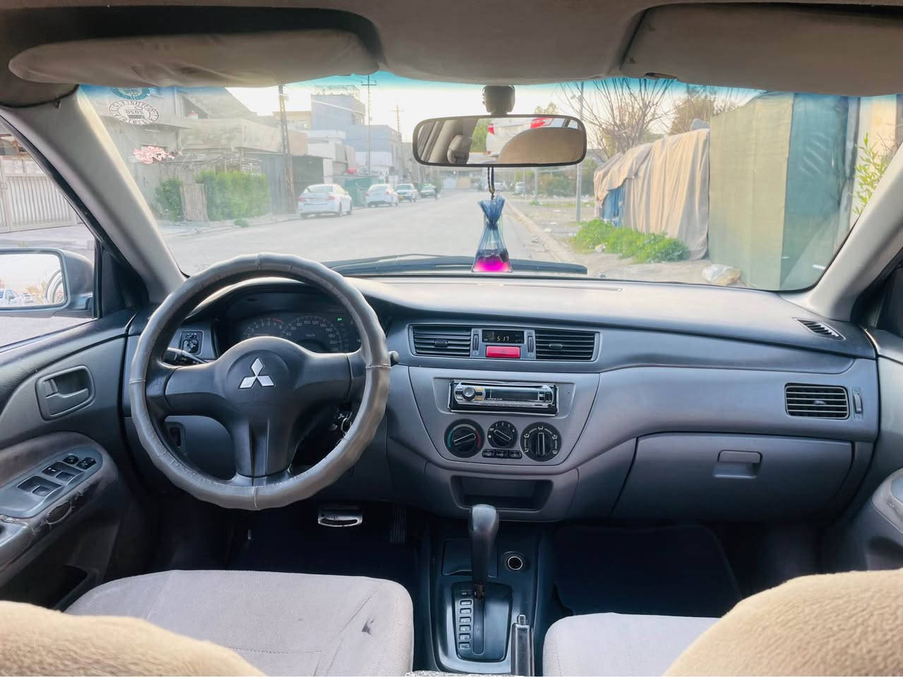 لانسه ر ٢٠٠٧گير توماتيك ٤جام كاره باي ته بريت كيرو مه كينه به شه رت ته قه و ره قه ي به شه رت په مپ كرایه لو جواني ١پارجه ي هه يه .له گه ل شاني لاي سايەق 
*********** أربيل, العراق
