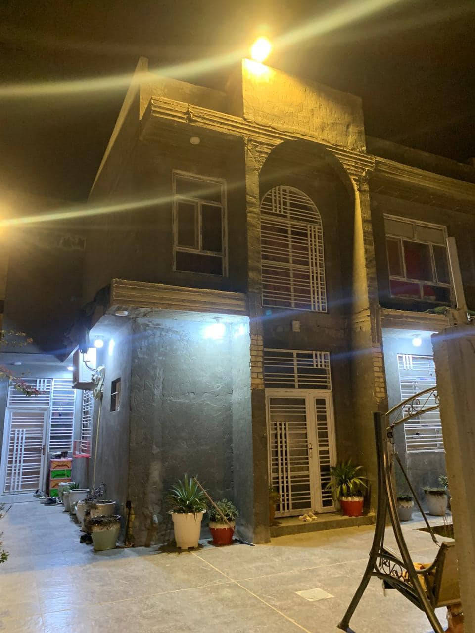 🏠.دار لبيع حديث جدا 📍 🏠

. ((((🏢🏢🏢🏢 🧿🧿🧿)))) ⭕

الموقع/ طريق حله كربله ابو غرق نزلت سيد ادريس حي ابو اسد 📍📍

 
المساحـــة الكليه / 368 

التفاصيل // الطابق الاول غرفتين نوم صاله مطبخ صحيات هول كراج حديقه مرتبة 

الطابق الثاني / غرفتين نوم صحيات بيتونه 
 

السعر :  ***********  محمد الجنابي المدهش للعقارات

 
 
  شوارع نظاميه  تتوافر كافة الخدمات ماء كهرباء تبليط 

للمزيـــــد من الاستفســــــار مراسلــة الصفحــة او زيارة #شركة المدهش للعقارات والمقاولات 📍📍 
الكائن في الحلــــة - شــــــــارع بغداد قرب مدينة العاب المدهش فرع مطعم ابو صفاء الاول فرع الجسر المشاة  او الاتصــــــال علــــى

 ☎️***********_*********** ☎️
 متوفــــــر واتساب
💢لمــــــن يــــــرغب فــــــي عــــــرض عقاره طابــــــو صــــــرف او زراعــــــي او تجــــــاري يرجــــــى مراســــــلتنا 💢
#شركة _المدهش للعقارات والمقاولات⁩
