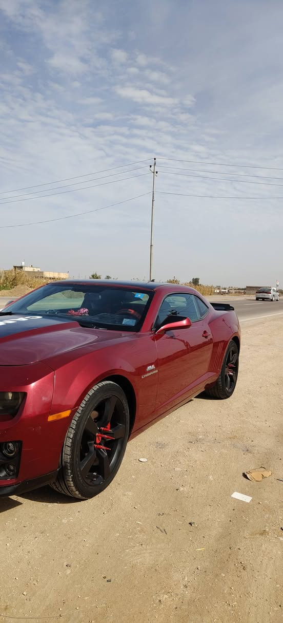 كمارو 2011 RS
خليجي داخله كلين للعراق 
كير مكينة خير من الله 
محرك ZL1
حدادية مصفرهة قبل شهر 

السيارة ماشية 168 الف 
السيارة باسمي 
رقم بغداد 
رقم مميز يخبل 
الكهربائيات كلهة شغاله 
ضفايرهة مملعوب بيهن 
تبريد ثلج 
تدفئه 
تحكمات ستيرن
تحكمات مري 
تحكمات بالشاشة
شادلهة شاشة كار بلي وكامرى وسستم صوت
حساسات  
حادثهة بالعراق چاملغ مبدل والچاملغ الثاني بي بارد شويه الصفحه الثانيه بيهة خدووش كلش بصيطه تروح بالبوليش
وكلشي موضح بالسونار
سيارة صارلهة سنتين عندي اروح بيهة لبغداد كل اسبوع يوم واحد دوامي لحمد لله مافد يوم وكفتني بطريق
بالعافية ع الياخذهة  
السيارة يعوزهة فقط غرفه ب 200 الف تطلع ولا غلطة 
السيارة سعرهة 87$ وبيهة مجال حك الجية 
مكاني ديوانية شامية 

وهذه رقم اتصل وبيك خير ودلل 

مهندس حسن الغالبي.             
   ***********
   *********** 
واتساب
