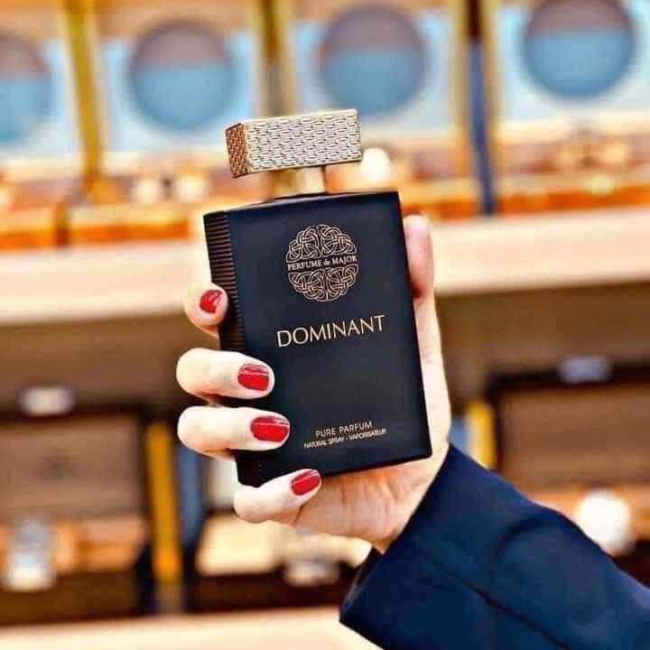 عطر الفخامة عطر الملوك 
عطر dominant ☺️💯
عطر دومنت الفرنسي 🇫🇷💯
اللون الاسود الفواح ❤️ .. 
العطر الي مسوي ضجه حاليا بعالم العطور والي مدوخ العالم 🖤
عطر دومنيت👑 عطر الملوك
العطر المميز والثابت
عطر دومنيت رجالي من العطور المختلفة المميزة عن اغلب العطور .ذو رائحة  تتميز بالفخامة والذوق  عطر ثابت لطول اليوم .

أشهر عطر بنكهته وثبوتيته وفواحانه ♥️🖤 
العطر الخام  الاصلي الفرنسي المنشأ فرنسي🇫🇷🇫🇷🇫🇷  اصلي  ١٠٠% 
العطر هو احتفال بالعشب الأكثر شهرة في جنوب فرنسا. بتطبيق اللافندر مع لمسة من الليمون والهيل. بالإضافة إلى إضافة الفواكه مثل زهرة البرتقال والفريزيا ، مما يضيف إلى قلب العطر. قاعدة مكونة من المسك الثقيل المصنوع من الأعشاب الهندية ومزيج من القش واللوز والتبغ.
عطر دومنيت الاسود الاصلي
الاصلي 💯♥️
المنشأ فرنسي 🇫🇷 💯 
الحجز واباستفسار خاص
🚘 يوجد خدمة توصيل لجميع محافظات العراق ٤ الاف 🚘


**إذا كنت صاحب هذا الإعلان وتريد حذفه لأي سبب، رجاءا أرسل رسالة إلى الدعم الفني**