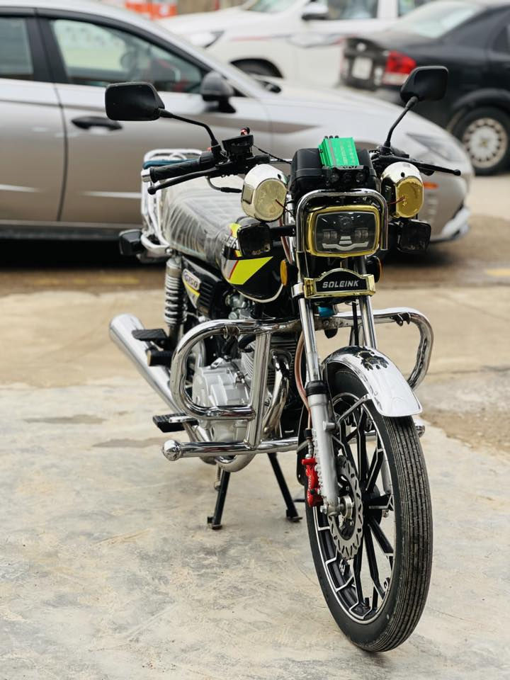 سولنك 2025 للبيع كلو شرط ماا تصرف عليه ربع وشوف العين يبري الذمه الدراجه جدامكم وبل واقع بعد احلا 👌
العنوان جنوب ناحيه القياره للاستفسار اكثر اتصل ***********
