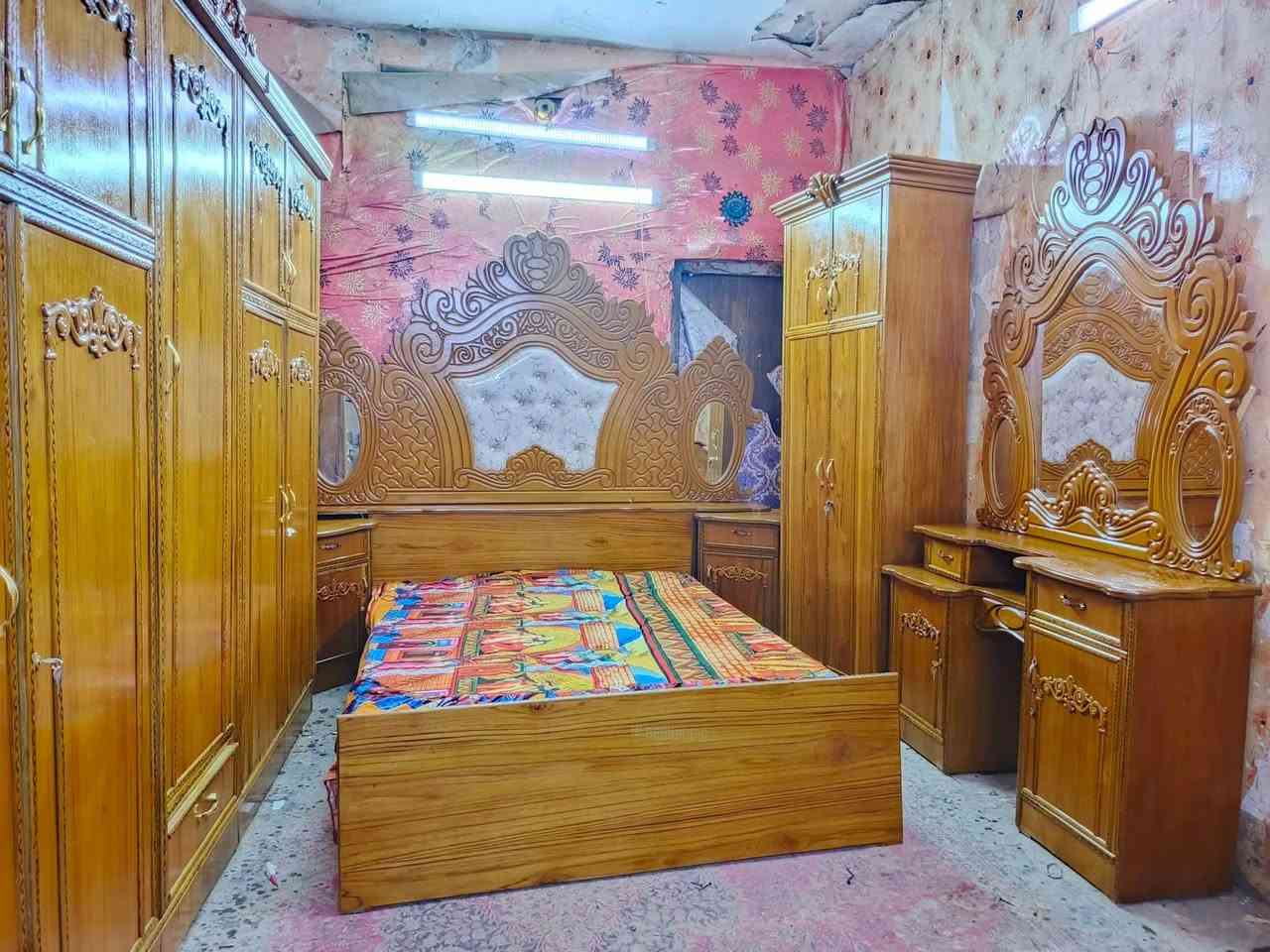 السلام عليكم غرفة صاج ثقيل اصلي للبيع مستعجله عليها السعر 400الف لتواصل الاتصال ***********/
