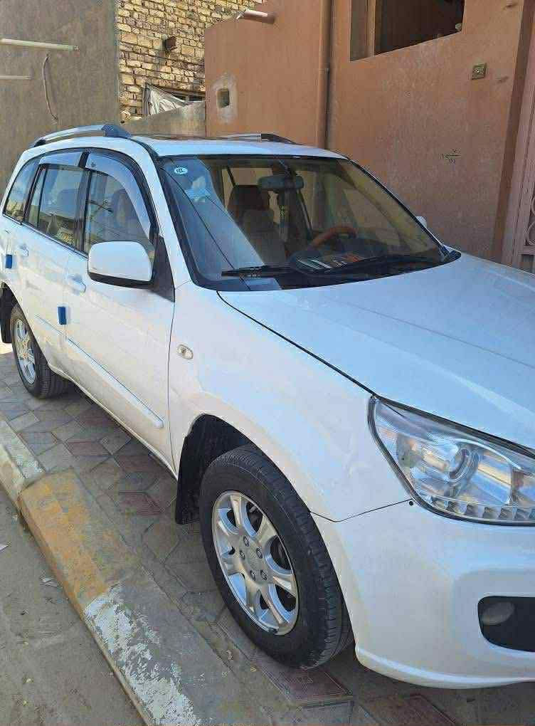 سلام عليكم للبيع تيكو موديل 13 رقم دولي بسمنه كير محرك تبريد حداديه جدد سعر 55 مجال قليل مكان الدوانيه الحمزه الشرقي مداور ثاني يوم هزه ما صاقطه انصل وتدلل ***********  او ***********  سنويله لل ٣٠
