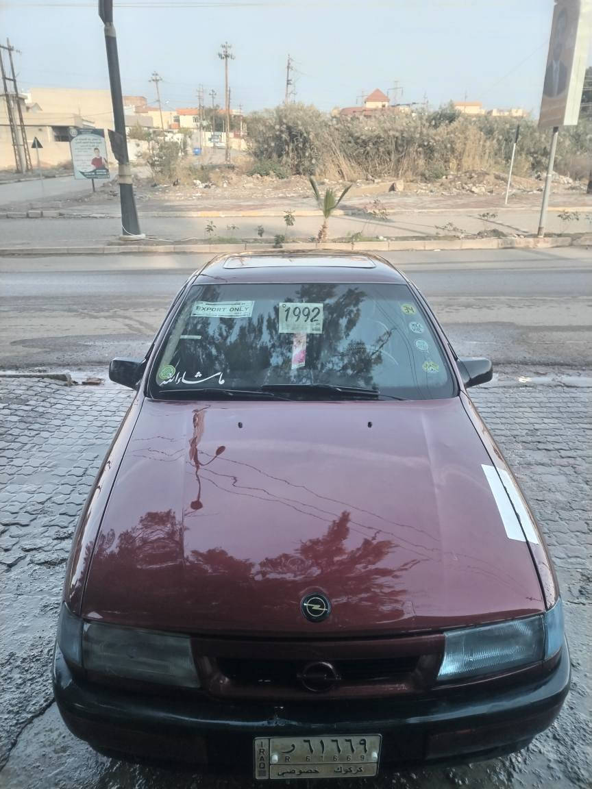 السلام عليكم
للبيع اوبل فكترا رقم كركوك موديل 1990 حجم 20 لون احمر ماروني كير ومحرك خير من الله مصبوغه عام للجماليه مسجل بلوتوث كهربائيات كلها شغاله السنويه مشروع وطني ساقطه 2022 دفتر بانزين مابيها 
شرط التحويل والغرامات..
السعر 34 ورقه وبيها مجال
*********** كركوك, العراق
