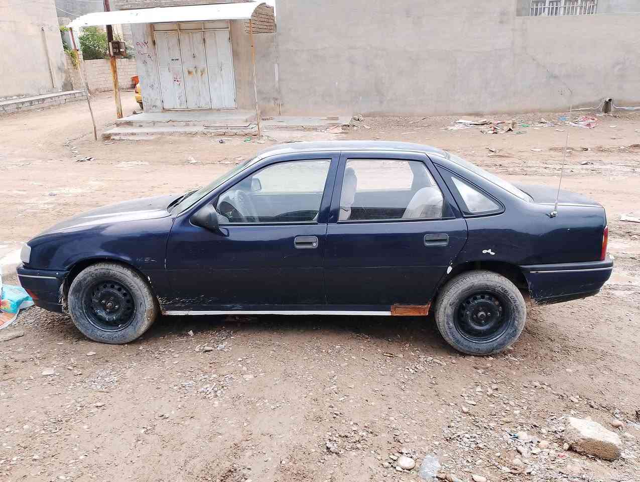 فكترا للبيع موديل 1991
كانها سامراء 
رقمها صلاح الدين 
صاحبها موجود تحويل ثاني يوم 
محرك 1800
سنوية الى 2030 يلا تسقط 
كير عادي 
بيع او مراوس عادي 
رايدها 35 ورقة و بيها مجال 
رقم التلفون ***********
