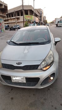 للبيع كيا ريو هاشباك 2013 خليجي ماشيه 104 رقم انكليزي بغداد السعر 80$ ...
