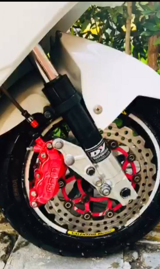 صدر Dy سكنس عام للبيع السعر 100
مكاني بغداد البنوك 
شراي تعال خاص


**إذا كنت صاحب هذا الإعلان وتريد حذفه لأي سبب، رجاءا أرسل رسالة إلى الدعم الفني**