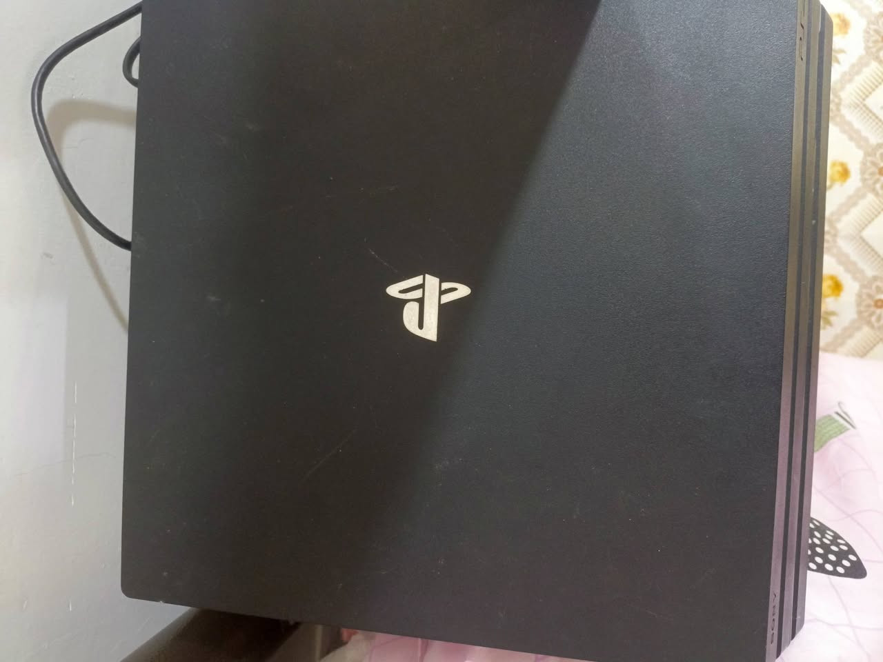 PS4 pro للبيع جهاز نظيف جداً اخو الجديد مامستخدم اهواي
عنواني بصرة الزبير 
هاتف ‏‪***********‬‏ مابي واتساب فقط اتصال 
*********** بي واتساب 
وبلنسبه للسعر بلخدمه نتفاهم ومانختلف بس لاتكسر بلسعر
