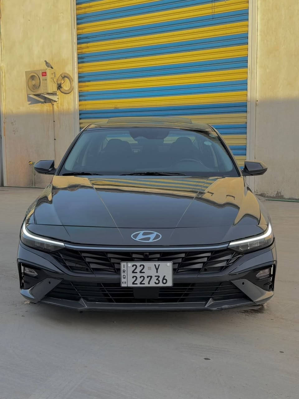 النترا 2024 سمنتي مميز فول 1/1 عدا جلد
محرك 2000 دوش 
عداد مشي : 19 الف

مواصفات 
1_ بصمه 
2_ تشغيل عن بعد 
3_ بصمه ابواب مع ترحيب 
4_ بصمه جنطه 
5_ لد امامي مع عدسات زنون 
6_ نقط عمياء 
7_ رادار امامي خلفي وجانبي 
8_ عدادات ديجتل مع شاشه ملتصق
9_ لد داخلي
10_ حساسات اوتو ستوب 
11_ كامره خلفيه وكامره رادار 
12_ شاشه اعطال 
13_ فول تحكم ستيرن مع قياده ذاتيه 
14_مود درايف تغير وضعيات القياده عدد 3
15_ مانع انزلاق
16-فتحة سقف
17_كشافات 
18_ تدفئة كشنات 
19_ تدفئة ستيرن 
20_شاشه تدعم كار بلي حجم كبير لمس
21_منافذ شحن خلفية 
22_ويل كب 

مرقم اربيل كامل تحويل مباشر 
طرف بنيد صبغ فقط 
باقي سياره كفاله عامه 

بغداد الكاظمية جكوك 
السعر:  169
استفسار ***********
