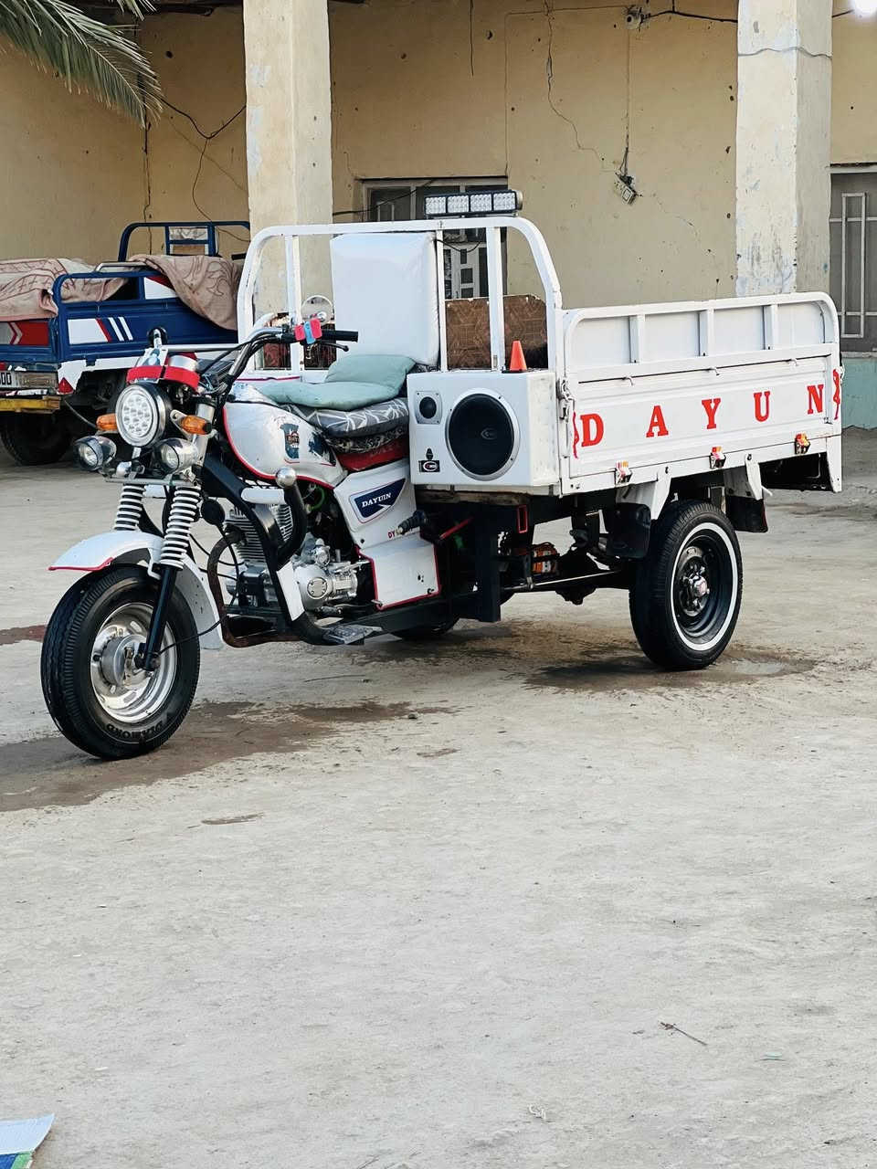 سلام عليكم.                                                                       ستوته كلك مديل 2018 ستوته جاهزه ما عوزه شي مكانه ناصريه سوق الشيوخ العكيكه السعر خاص الشراي يجي(***********)(***********). أحمد ضياء
