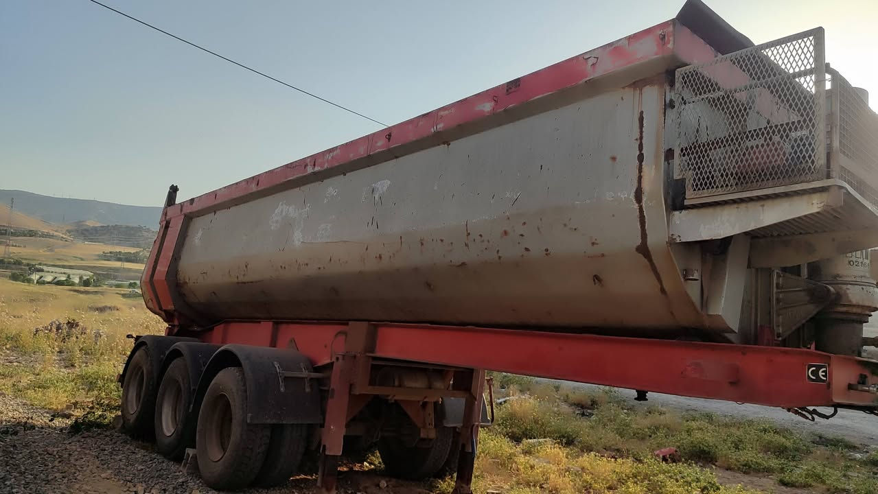 للبیع بدی کرینال المانی زرعە 24 متر مامربوط شاصی ابشرط جاهزە للشغل
بوربرین کبیر  سعر 110 ورقە بها مجال 

***********

***********

بۆدی کریناڵ 24 مەتر بلادی 2 دنگیر کراوە بە 3 دنگیر لەناو ئیشایە هیچ نەقسی نیە سعری 110 ورەقەو مەجال

***********

***********
