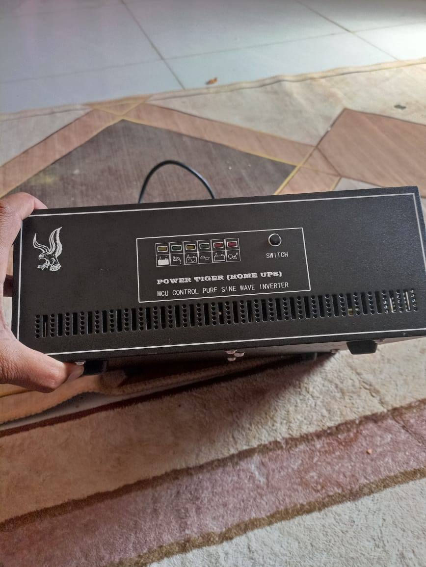 سلام عليكم عاكسة اربعة انبير والله العظيم مامستخدمة اللبيع
الاستفسار الانتصال عل رقم ***********
