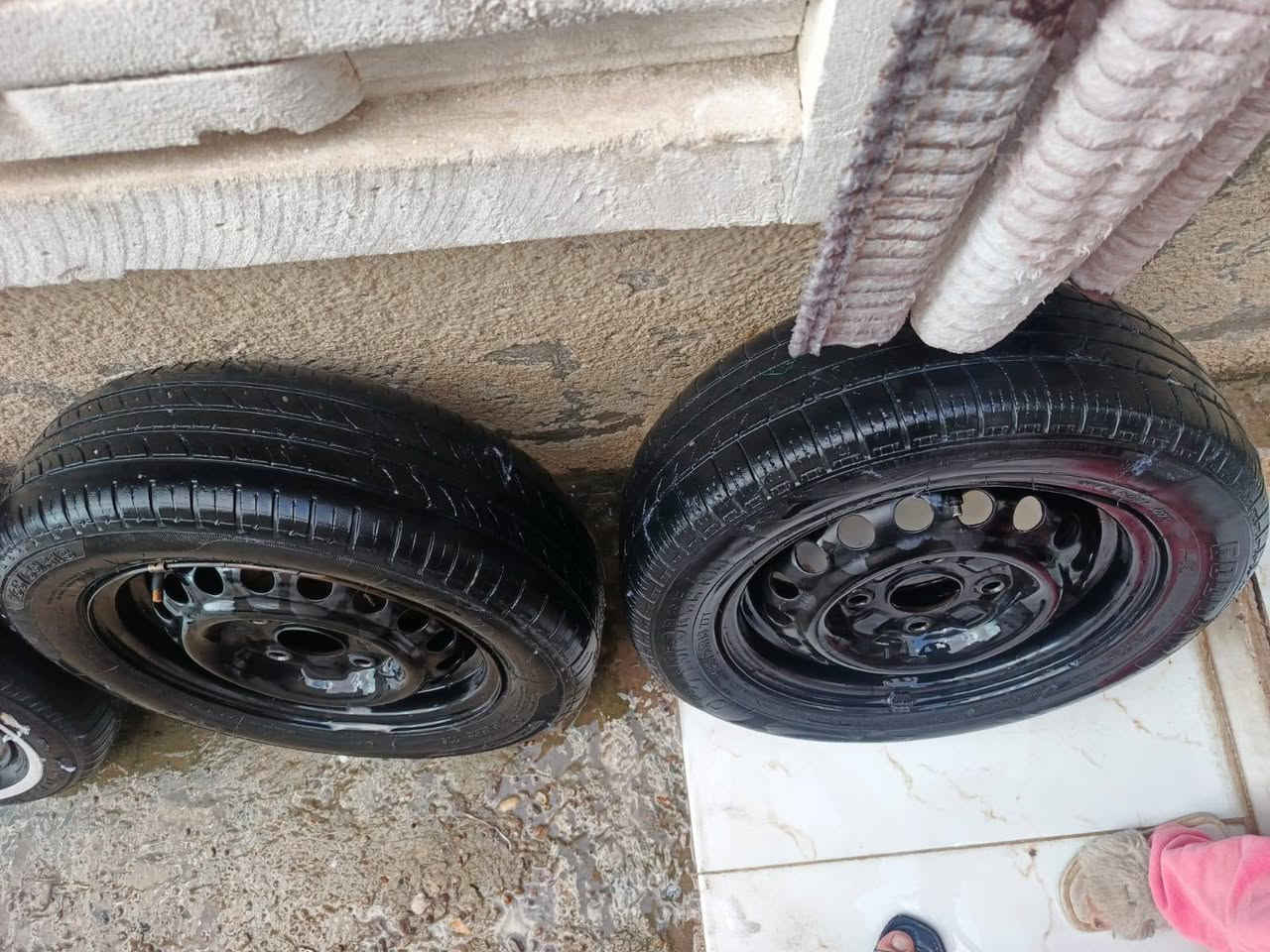 تايرات سايبا هن ول وياله لبيع نظيفات سعر 50الف عنوان بغداد شعب بوب شام ***********
