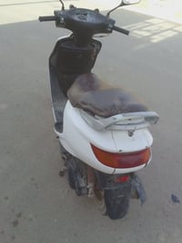 دراجه فراشه محرك ياباني  نضيفه  السعر تفضل خاص او الاتصال على الرقم ال...