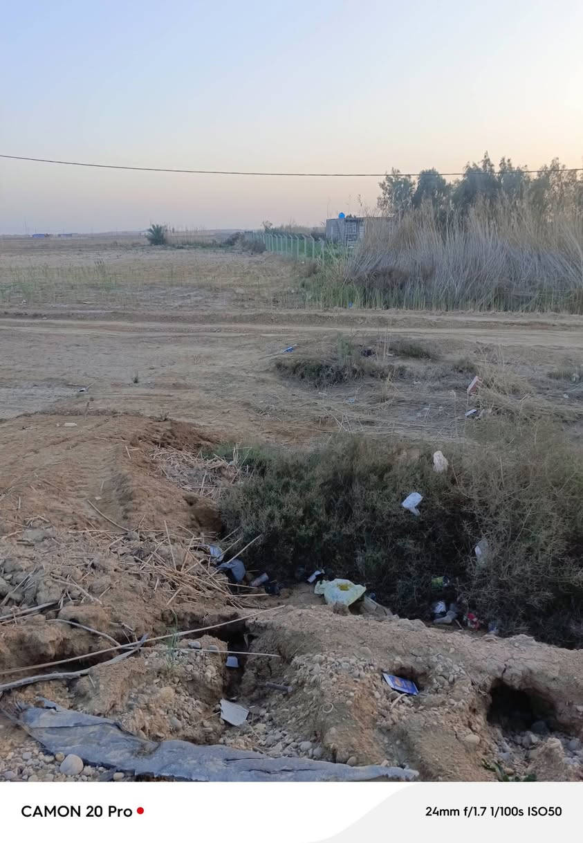 يا الله كاع على طريق بغداد كوت مساحه 14 دونم الواجه 180 عشارع العام مال دبوني بجهت شط تصلح لكافه المشاريع طابو سند 25 باسم شخص واحد فقط سعر دونم 30 ومن الله التوفيق ***********
