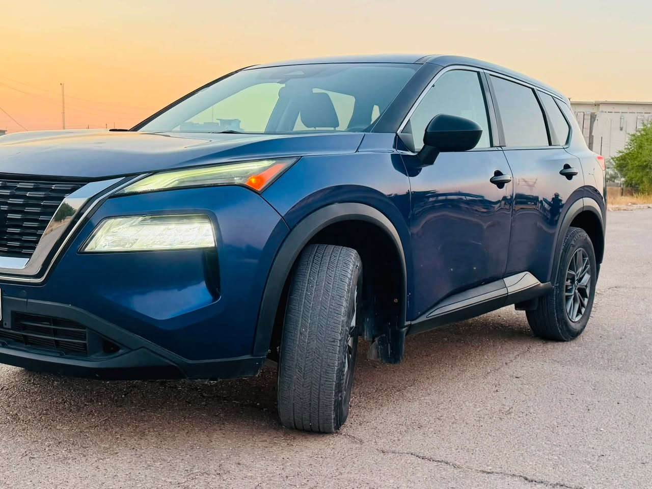 السلام عليكم (((((السعر 120$)))))))وبيها مجال

نيسان روج 2023 دخول جديد فئت الSV.AWD 

محرك 1.5 توربو 3 بستم 

مواصفات

تشغيل بصمة 

شاشة كبيرة لمس تدعم الابل كاربلاي و الاندرويد اوتو

4 سرعات قيادة 

مثبت سرعة

هاندبريك بصمة و اتو هولت

و شفتات استيرن و بعد بيها هواية مواصفات

ماشيه 20 الف 

سيارة جديده وحلوه ورخيصه 

الحادث بالتعليقات مثل ما موضح بالسونار

الاتصال *********** ومتوفر واتسب ايضا
