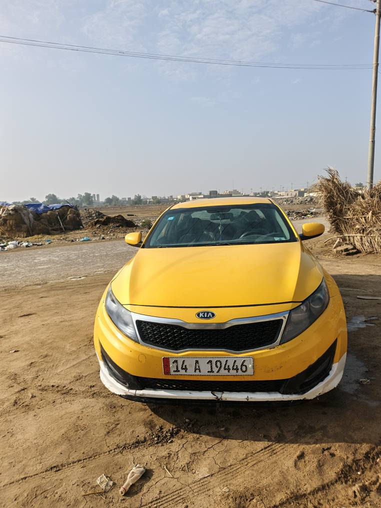 السلام عليكم
اوبتيما موديل 2011 وارد كوري 
كفاله عامه سيارة جاهزه حداديه 
تبريد تخم تاير سنويه جديده 
بسمي تحويل مباشر السعر 100
وبيها مجال قليل(مكلف بالنشر) 
***********
