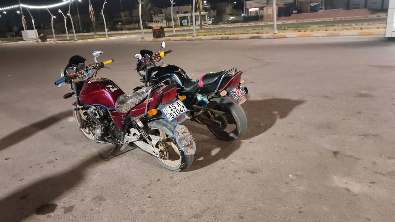 من رخصت الادمن
السلام عليكم ورحمه الله 

سيبي فور CB400 جيل اول 16 ولف 

دراجه مكينه مفتوحه يم ابو رقيه الكربلائي لاتجي دكلي شبيها مكينه مكفوله كير مكينه كفاله 

دراجه نقوصاته خفايف 

تجي تفحص بعينك واشوف مكمركه وكامله واكفه ع سنويه ولوحات 

سعر خاص او تواصل : ***********

مكانها الانبار الرمادي ❤️
