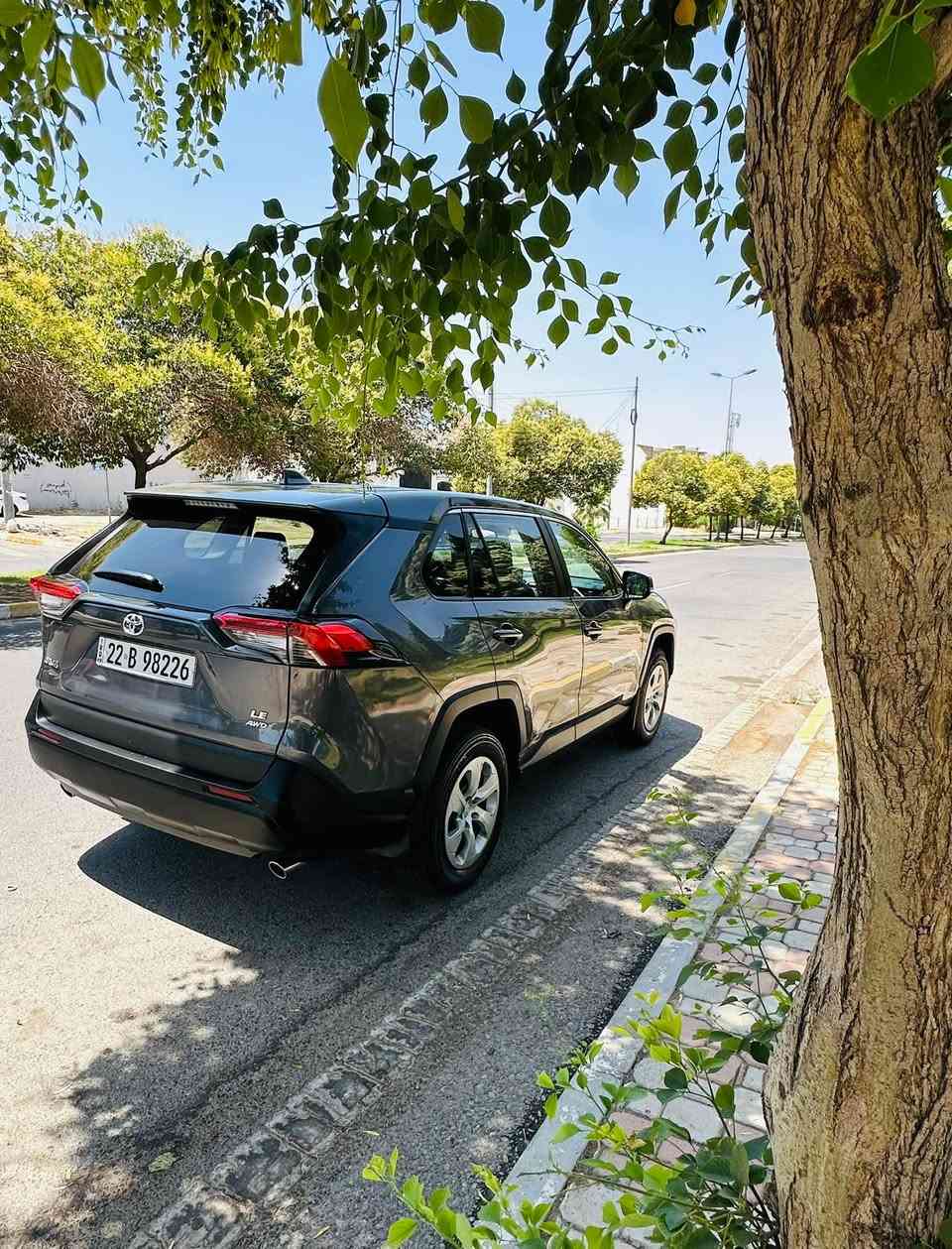 Toyota Rav4.   2022 le
راف فور موديل ٢٠٢٢  فئه le 

سيارة كلين بدون حادث بدون صبغ

محرك 2500 وارد امريكي 

ماشيه 46 الف ميل فقط

فور ويل 4x4 

رقم اربيل بااسمي 

رقم سنوية جديد

باتري جديد تخم تايرات جديد 

مواصفاتها:

📍٣ وضعيات قياده Normal, Echo, Sport  

 📍لايتات ليد + اشاير. بلمري

📍رادارات جانبيه ( نقطه عمياء )

📍رادار امامي (تحديد مسار )

📍اوتو هولد

📍اوتو ستوب

📍دخول ذكي   

📍كامره خلفيه

📍تبريد قطعتين

📍تحكمات سترين

📍هاند بريك بصمه

📍مثبت سرعه تفاعليAdaptive Cruise Control

📌السياره حلوه ونظيفه ومابيها اي نقص 

السعر  229 ورقة

بيها مجال بسيط

للتواصل 
🔥مكان سيارة / اربيل
💎واتساب + فایبر 
💎رقم موبايل ☎️ 
*********** ☎️ واتساب 
*********** ☎️ واتساب

تويوتا راڤ 4 
موديل 2022
‏دةبل اكسل  4WD 
مكينة 2.5 فول مواصفات
  یەک دەستە كلينة بى 
سەنەوی و ژینگەی نوية
 بي سبوغة
٤٦ ميل  رويشتوه 
وايةر ليس چارجةر موبايل 
تحديد سرعة و سوكان ڤوليوم
بريك ئوتو و ئوتو هولد
كاميرا و شاشة گةورة و پيش و دواوة ى حساس
هیچ مەسرەفێکی تێدا نییە
گێڕ و مەکیەنەی بەشەرت
هیچ کێشەیەکی تێدا نییە
٦ نيزامي / ئيكو - نورمال - سپورت - بةرد -بەفر-قور
داوای 229 کەمەک مجال
