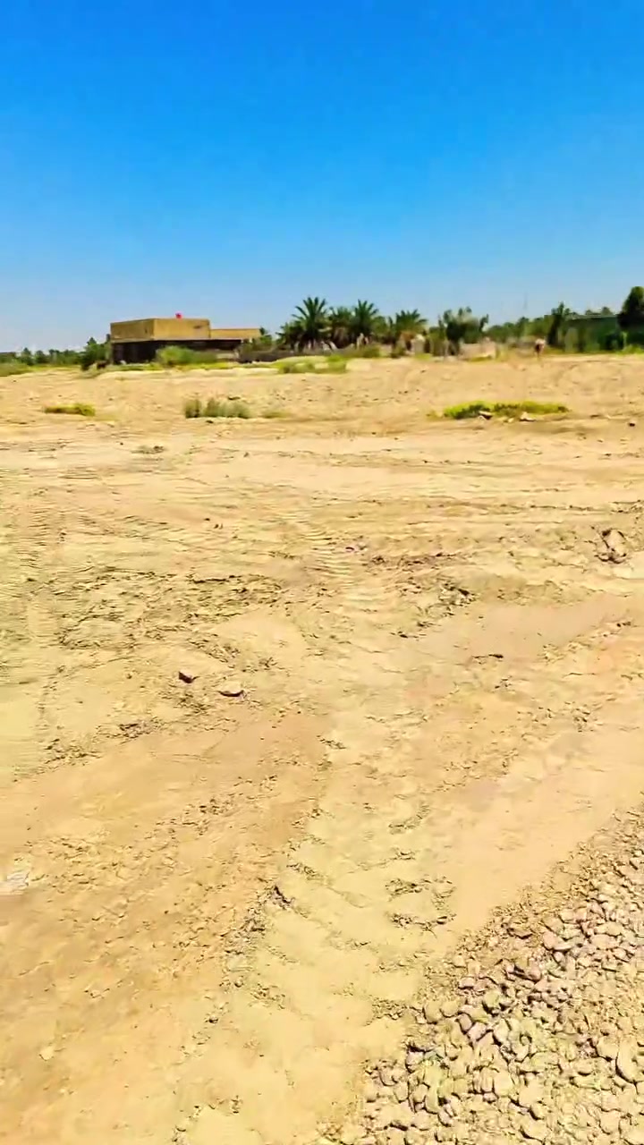 دونم ركن عله شارعين عنوان خلف جامعه بابل سعر 28مع تحويل السند ارض طابو سند 25تحويل مباشر مدفوع ضريبه وجاهز يتحول بسمك خدمات الارض ماي اساله وكهرباء اباب الارض عنوان الارض طريق حله نجف خلف جامعه بابل الارض تبعد عن الجامعه3كيلو تبليط للباب وسعر مناسب جدا 
***********وتساب 
مرخصه الادمن
