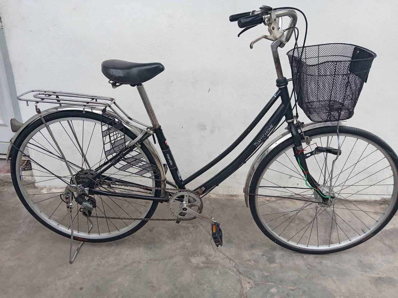 بايسكل ياباني حجم 27 گير وحساس شغال السعر 75 عنوان كركوك روناكي سايدين الرقم ***********
