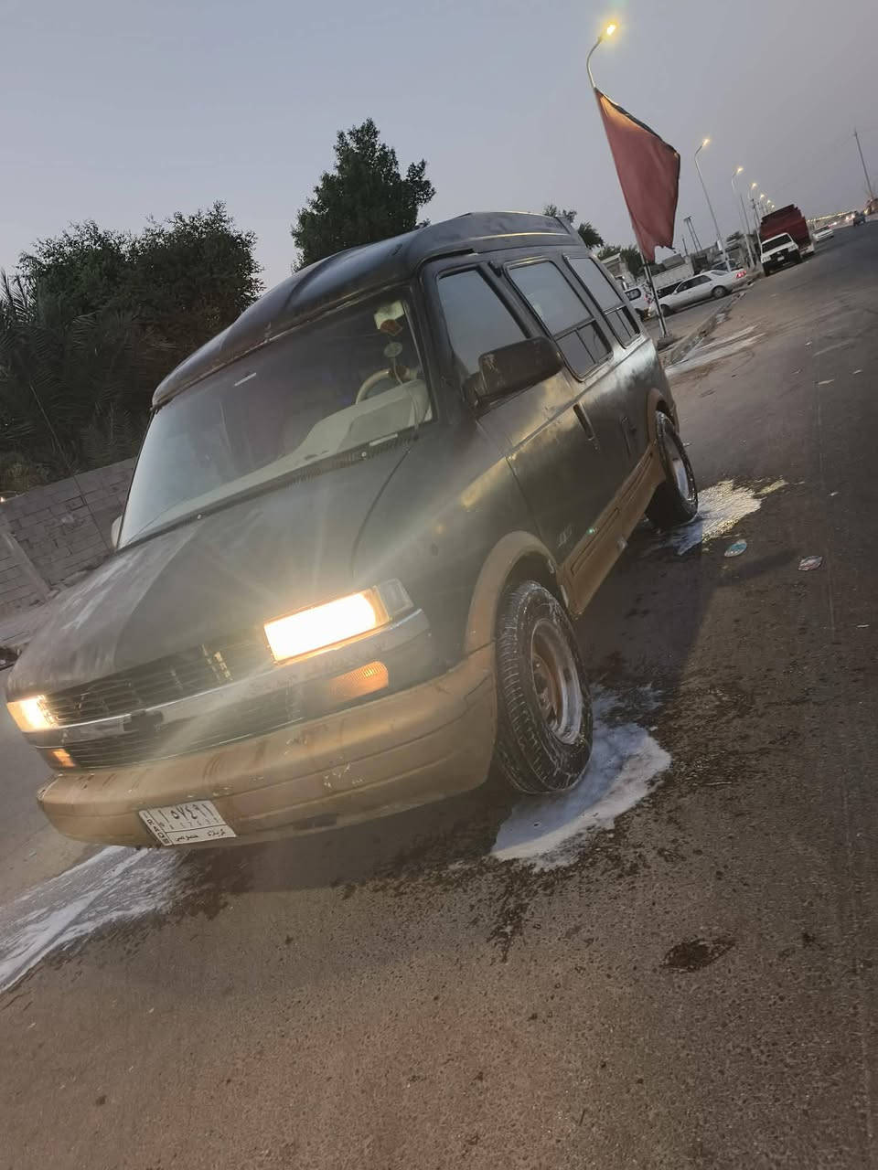 مراوس بكوري ياباني فان استرو 96

كير ومكينه خير من الله 6v  حلاب 
حداده من طول لطول جديده

سياره كاملة نقص بس كمبريسر مال تبريد 

مشروع وطني كربلاء رقمها راعيهه بل بصره 

الكشن الوسط موجود مع اسبير 

مكاني البصره الزبير 
 
***********
