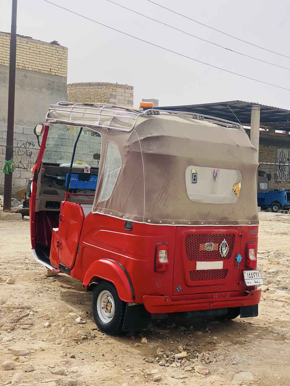 السلام عليكم تكتك لبيع ٢٢ رقم واسط
مكفوله أبيع فارق
مكان دوايه ستفسار ***********
