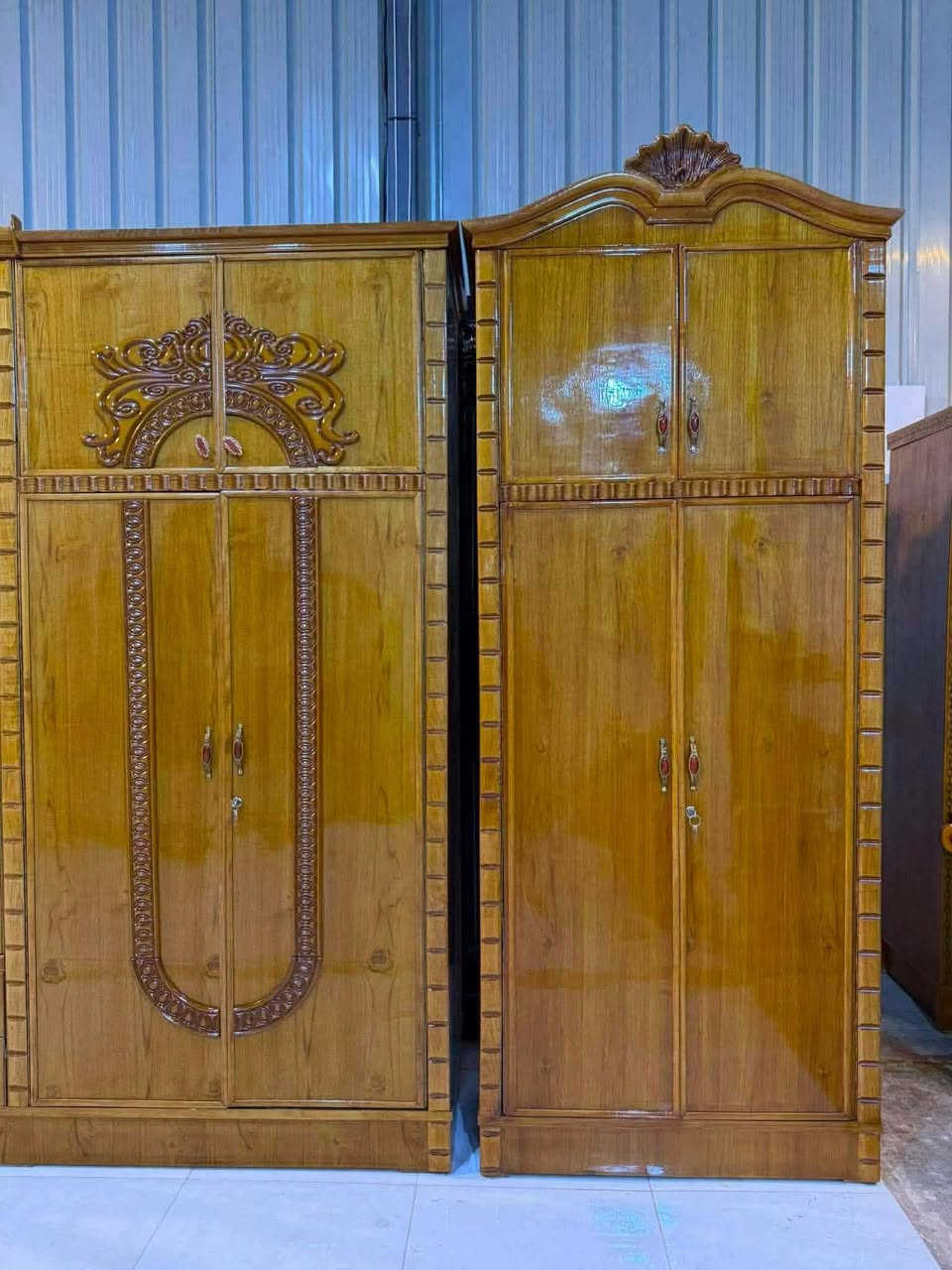 غرفه عراقية جديد     ( غيڕ مستخدام ) 
 شغل ثقيل داخل خارج صاج 
6باب ملحق عالي تصميم مڕتب 
ضهࢪ جرجوبه بࢪاغي 💥
شازلون مخزان 🎁
طابوريا مخزان 🎁
سعرها مليون 400
نقل وشد داخل بغداد مجاني
حجز واتساب ***********
