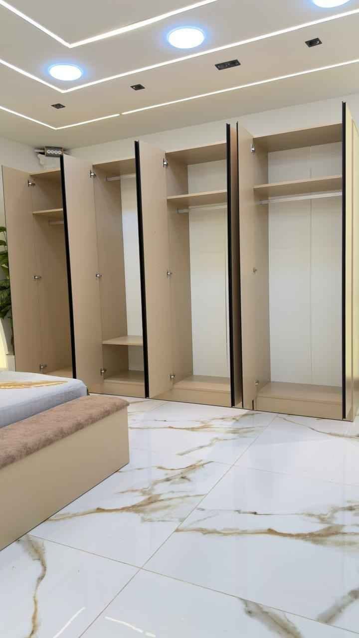 *موديل         تونا            الجديد*

*10 قطع           كنتور ملحق 290*  🎁🎁

☄️ برغي وچوي حديد      🛠️🛠️🛠️

☄️ السرير مخزن ومقّطع من الداخل

☄️ القماش خاولي          🥰🥰

✳️ يدات مخفيه           🆘🆘

✳️ مصنع 🏭    Madalyon 

☄️ شغل ممتاز للغايه 

✳️ اللون المميز        *çöl kum* 

••                   *مليون و150   الف*                    •• ناصرية, ذي قار


**إذا كنت صاحب هذا الإعلان وتريد حذفه لأي سبب، رجاءا أرسل رسالة إلى الدعم الفني**
