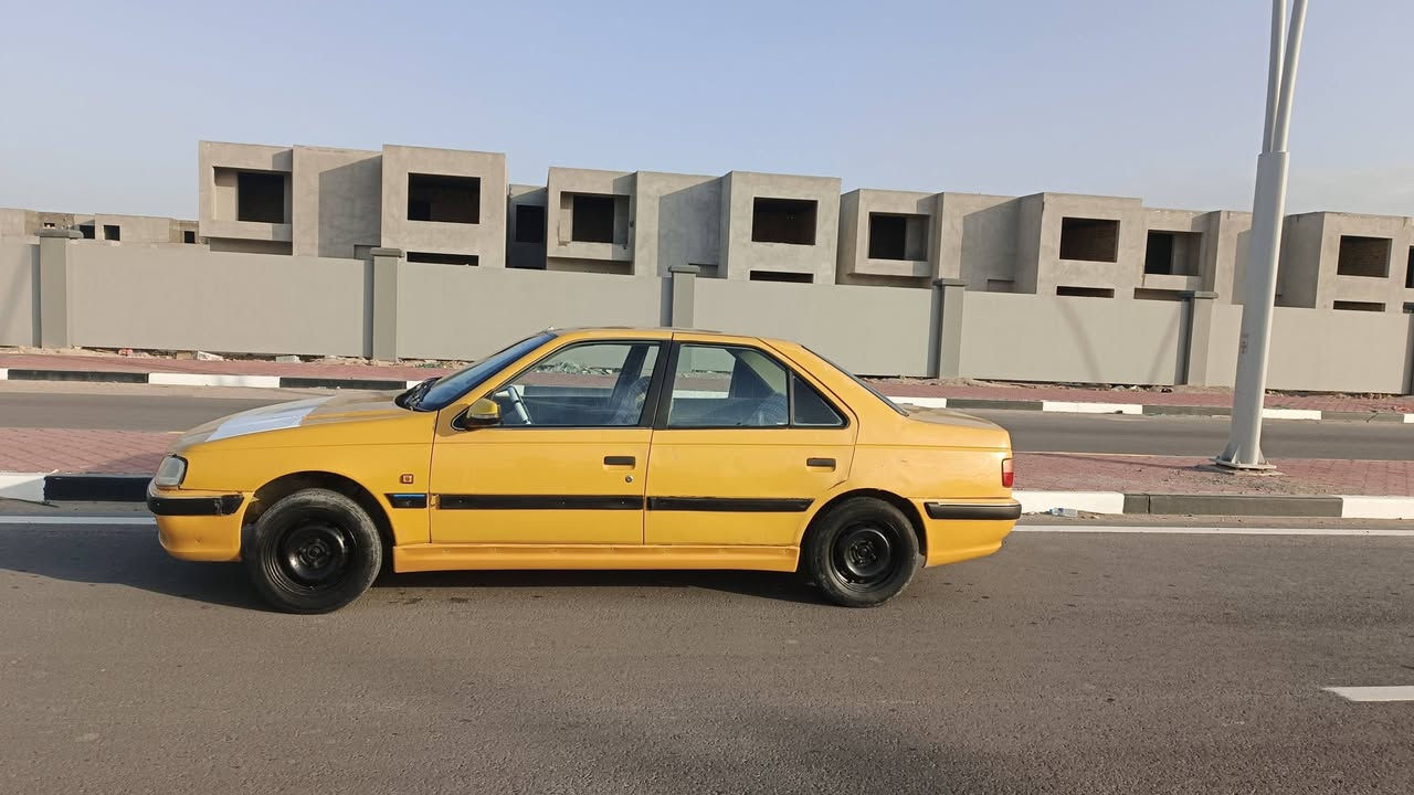 السلام عليكم بيجو بارس 2015 مكينه وقير جدد تخم تاير حداده سعر 25 ويا مجال مكانههبصره قبله  ***********
