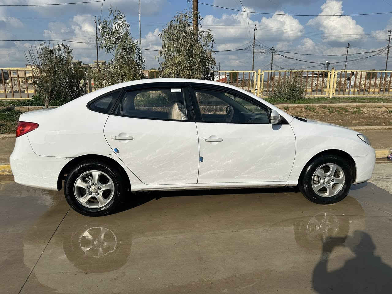 الانترا 2011
محرك وگير شرط محرك ما مفتوح 
بيها صبق براس الصندوگ شويه واثنين بارد خفيفات 
طخم وطخم تاير جديد السياره ماناقصها اي شي 
عنوان السياره / ناحية ربيعة
السعر /118
كورك /***********
اسيا / ***********
