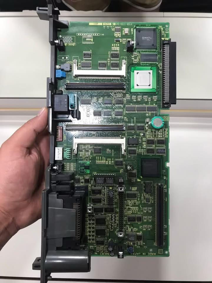 عقل ام مال مكينة cnc اليزرية اخوات هاي القطعة كلش غالية يلي يفيدا يراسلني


**إذا كنت صاحب هذا الإعلان وتريد حذفه لأي سبب، رجاءا أرسل رسالة إلى الدعم الفني**