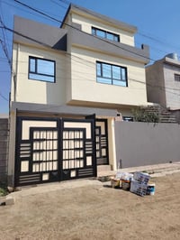 اني خلفه ديكورات جبس وجميع سحب ملكي  و صبغ وطلس   07715594313     0786...