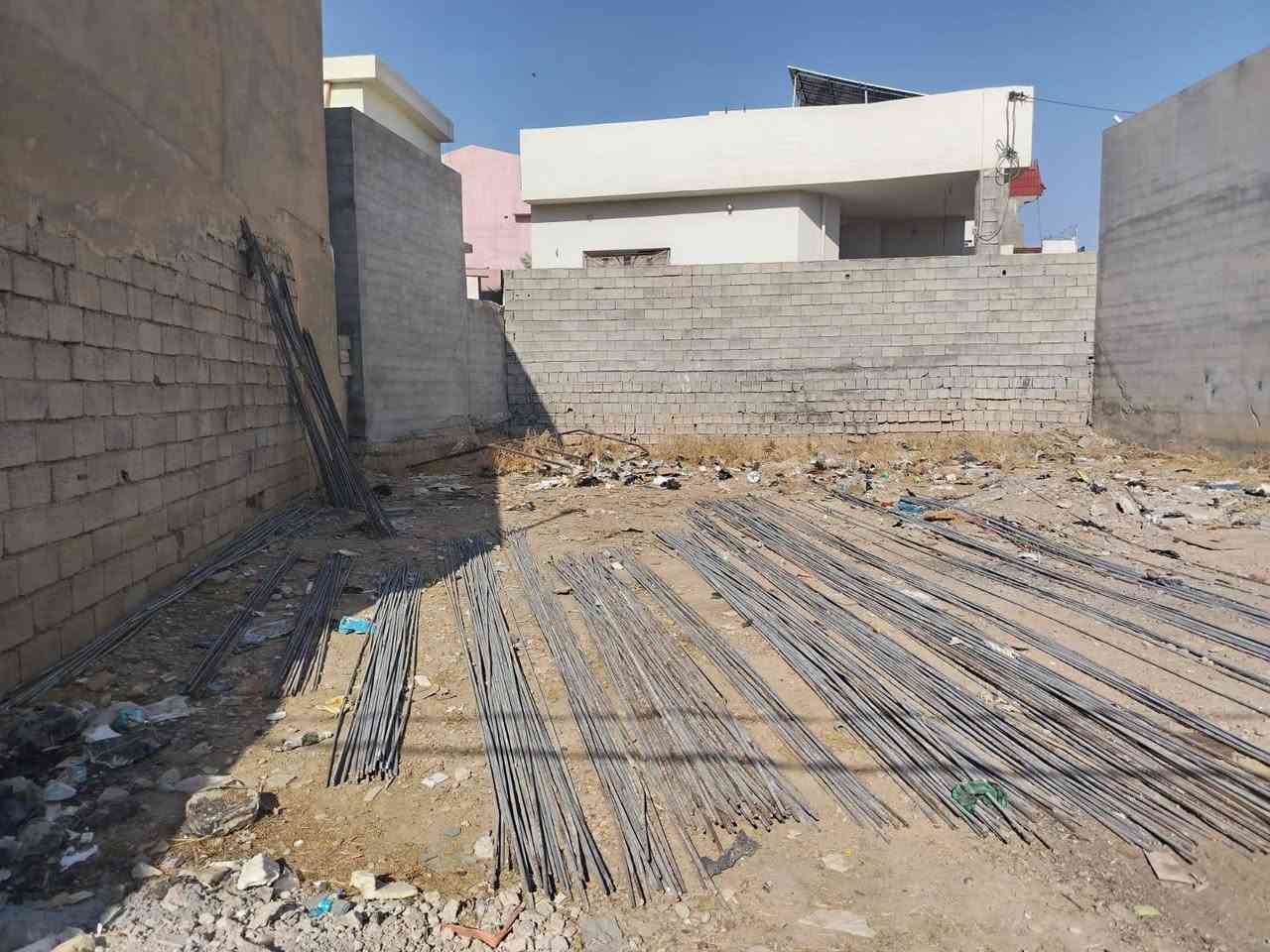 طنين ونصف شيش مستخدم للبيع نضيف
كل القياسات متوفره..
للإستفسار. ***********
