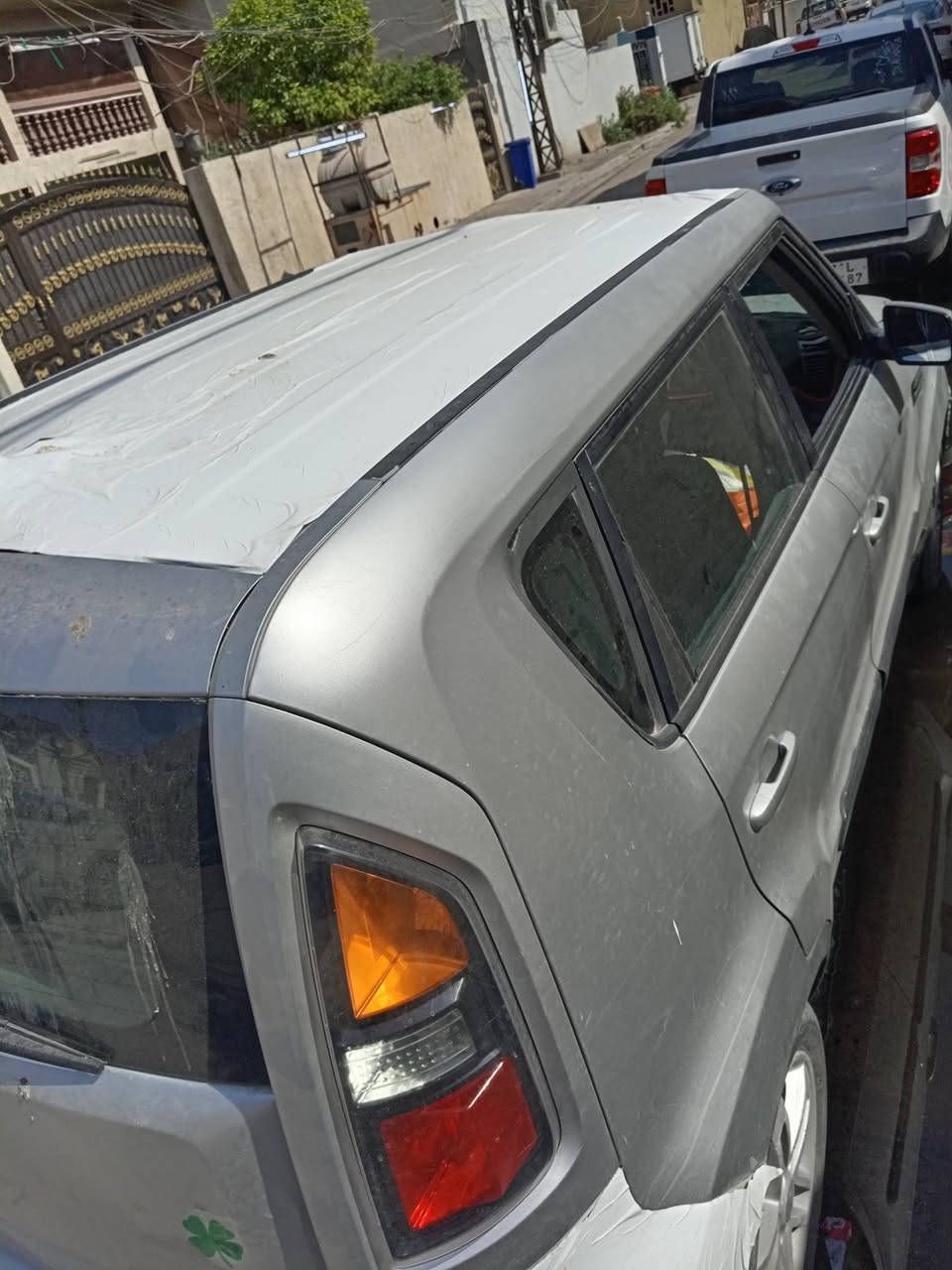 صول ٢٠١١ وارد امريكي للبيع
حادثها جاملغ وربع البنيد مصبوغة حزام
مكينة كير صدر كله نضيف
تبريد بي مشكلة بالوحة م يتجاوز سعرها ٥٠ الف
زوج تايرات جدد
ماشية ١٤٢ الف
مكاني بغداد الحرية
رقمي ***********
رايدها ب٨٠ ورقة بأسمي السيارة
