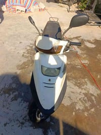 فراشه للبيع شغاله خير من الله السعر ٢٥٠  وبيها مجال بسيط محتاج وريد اب...