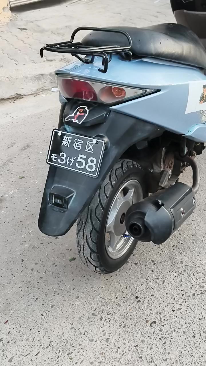 سلام عليكم دراجه للبيع كربلاء حي العامل مقابيل كلمات المصطفى كامله مكمله عداد سرعه عداد بانزين سلف هندر هورن كلشي شغال السعر175وبيها مجال
للاتصال.  0779977480


**إذا كنت صاحب هذا الإعلان وتريد حذفه لأي سبب، رجاءا أرسل رسالة إلى الدعم الفني**