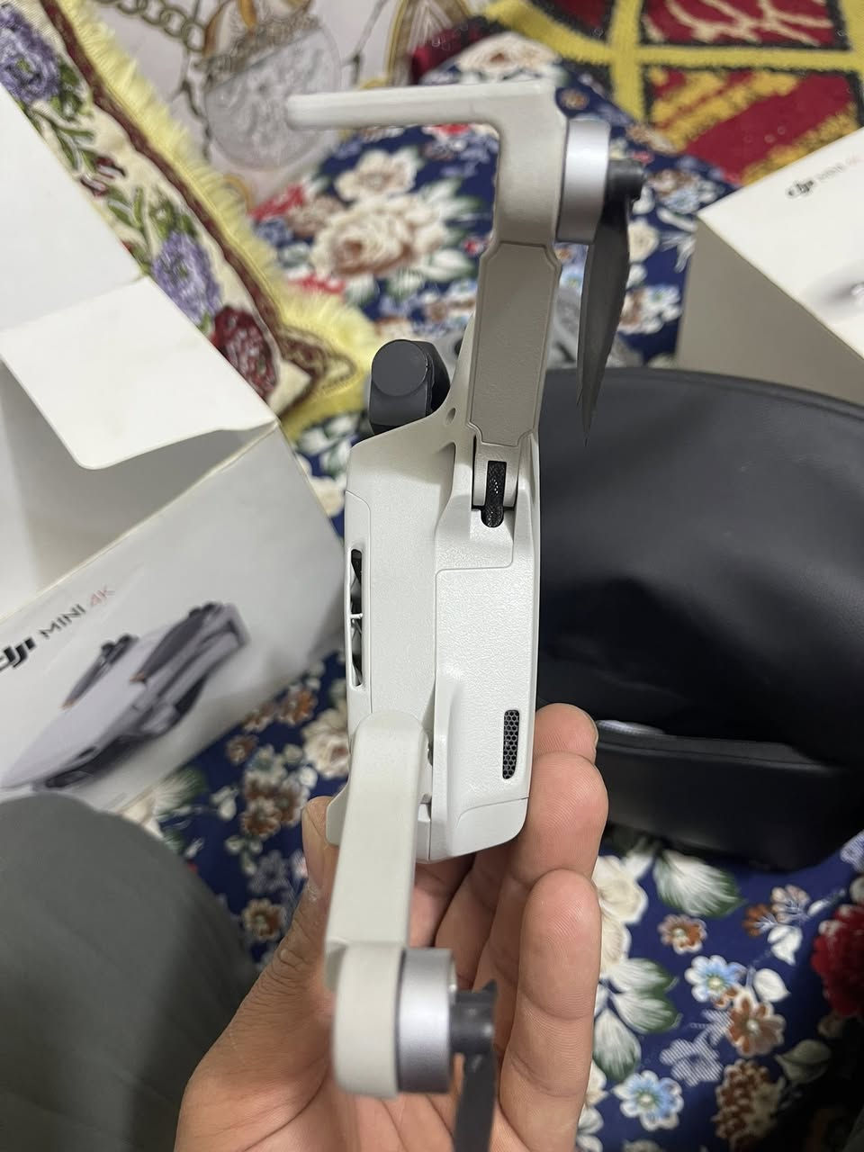 السلام عليكم ميني 4K  كومبو نظافة 95%  مستخدمة شي قليل السعر 675 الف
استفسار ***********
